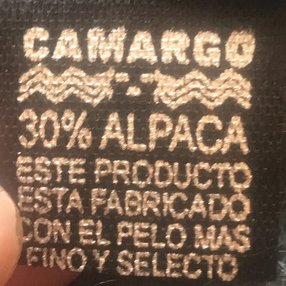 Camargo Peruvian Alpaca Blend Gray Scarf EUC